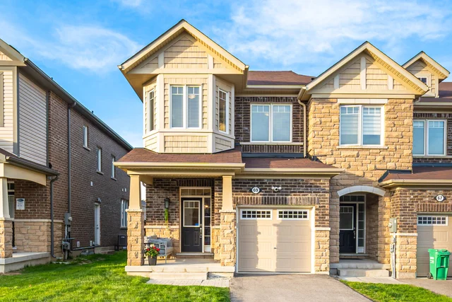 69 Phyllis Drive, Caledon - photo 1