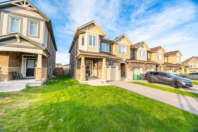 69 Phyllis Drive, Caledon - photo 3