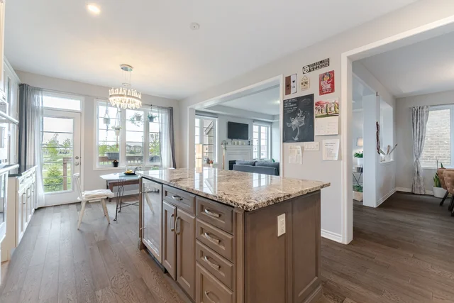 1419 Chretien Street, Milton - photo 26