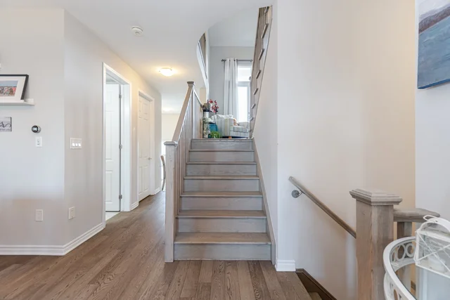 1419 Chretien Street, Milton - photo 29