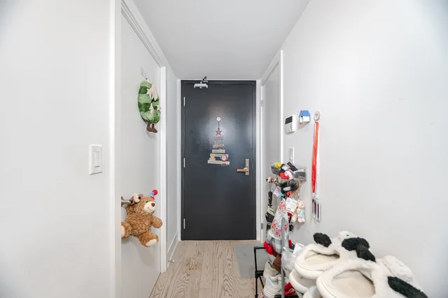 #2515-955 Bay Street, Toronto - photo 4