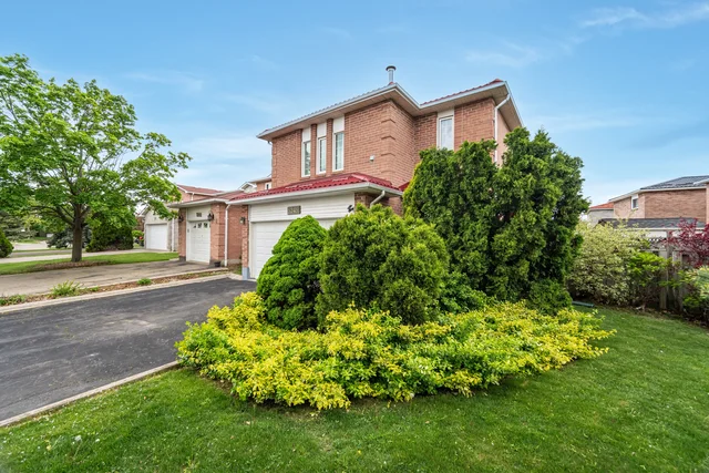 5246 Palomar Crescent, Mississauga - photo 1
