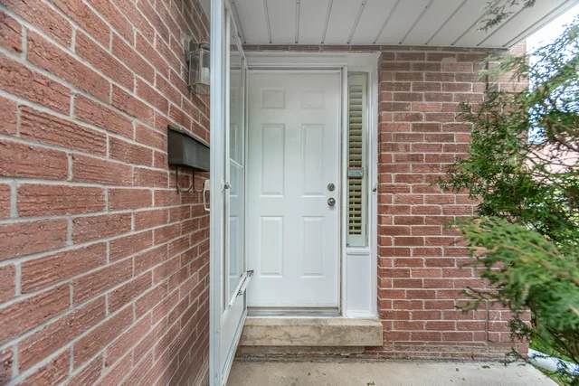 5246 Palomar Crescent, Mississauga - photo 6