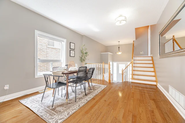 39 Aylesworth Avenue, Courtice - photo 8