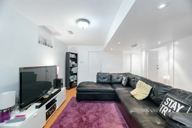 77 Milkweed Crescent, Brampton - photo 60