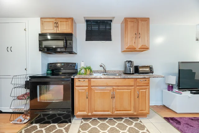 77 Milkweed Crescent, Brampton - photo 63