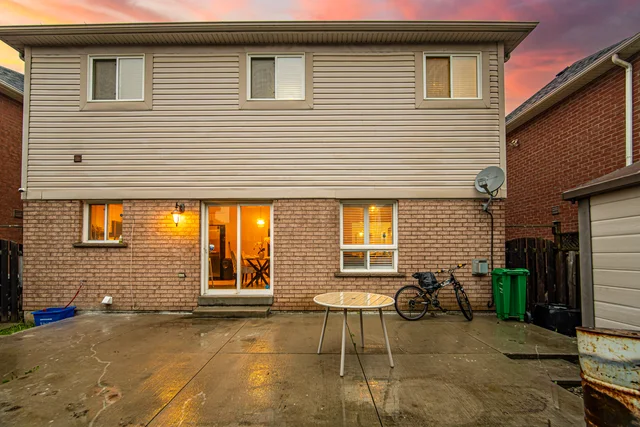 77 Milkweed Crescent, Brampton - photo 81