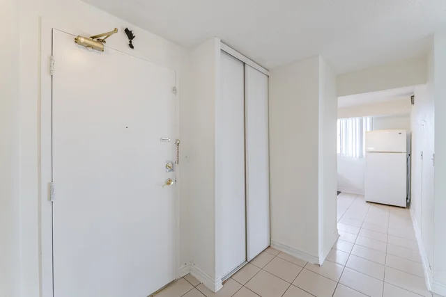 #704-155 Hillcrest Avenue, Mississauga - photo 5