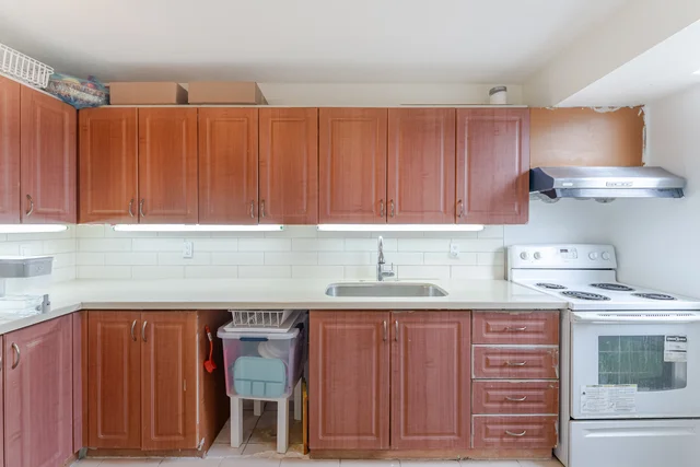 #704-155 Hillcrest Avenue, Mississauga - photo 8