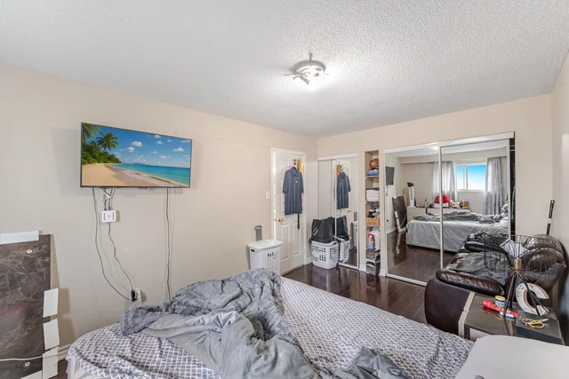 23 Merton Road, Brampton - photo 20