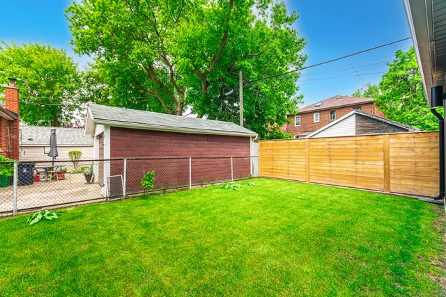 108 Sammon Avenue, East York - photo 84