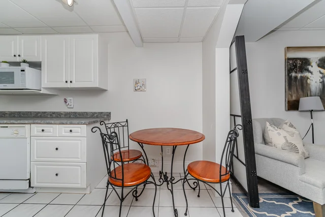 141 Elm Street, Collingwood - photo 42