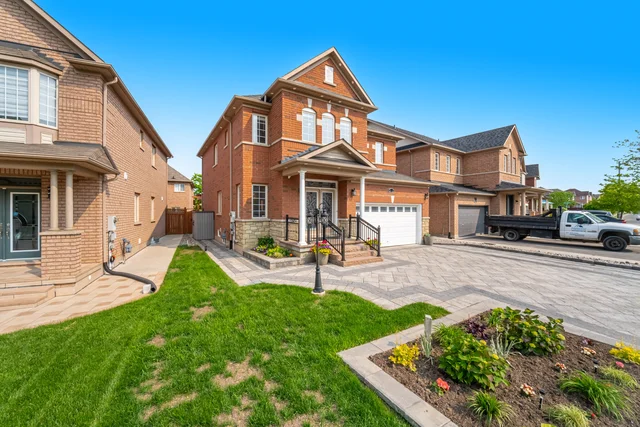 7 Klondike Trail, Brampton - photo 9