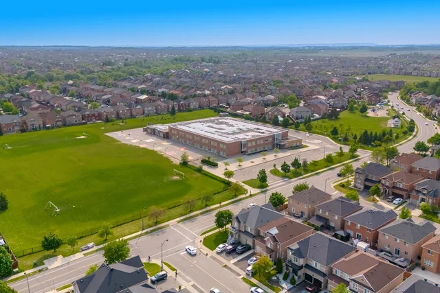 7 Klondike Trail, Brampton - photo 89