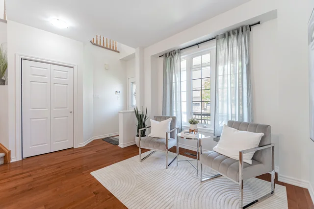 221 Ellis Crescent, Milton - photo 9