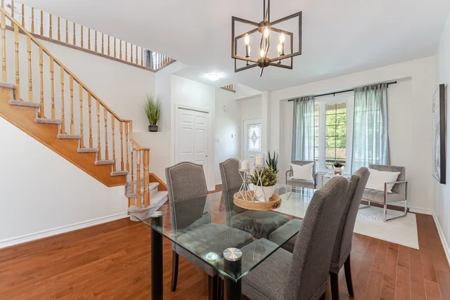 221 Ellis Crescent, Milton - photo 13