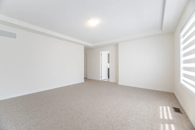 9 Kentledge Avenue, East Gwillimbury - photo 33