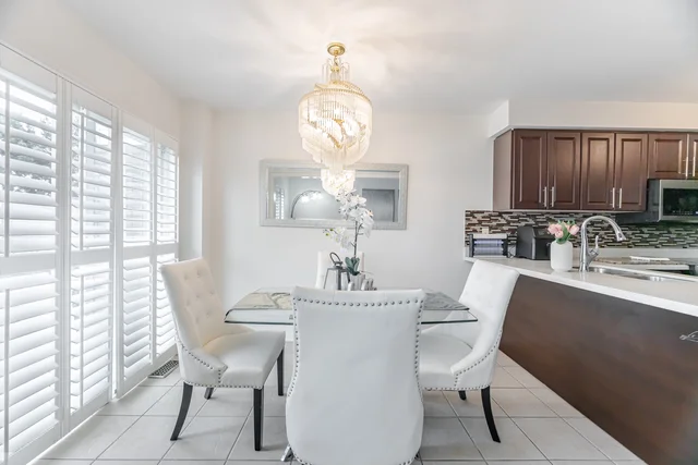 112 Big Moe Crescent, Brampton - photo 14