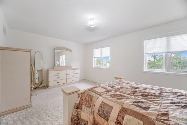 112 Big Moe Crescent, Brampton - photo 24