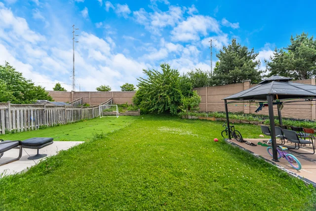 112 Big Moe Crescent, Brampton - photo 39