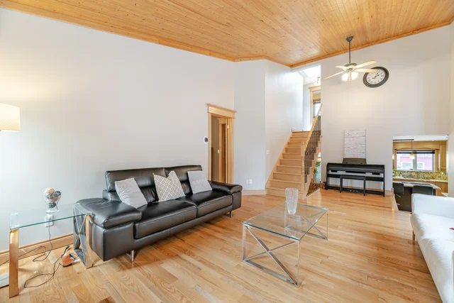 1241 Lakebreeze Drive, Mississauga - photo 13