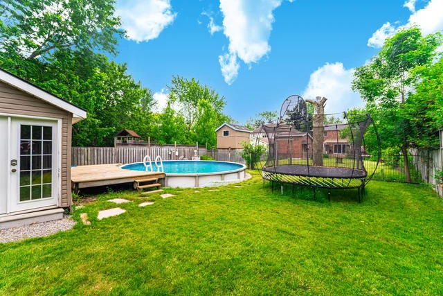 1241 Lakebreeze Drive, Mississauga - photo 76