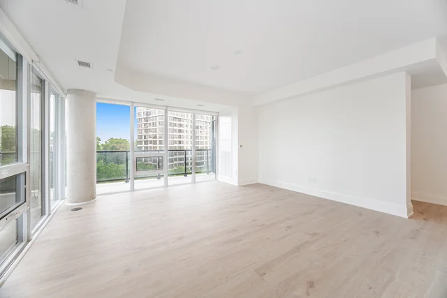 #702-1035 Southdown Road, Mississauga - photo 15