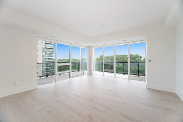 #702-1035 Southdown Road, Mississauga - photo 16