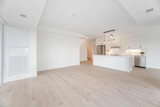 #702-1035 Southdown Road, Mississauga - photo 19