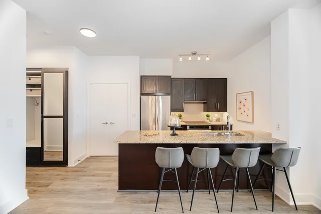 #4605-4070 Confederation Parkway, Mississauga - photo 9