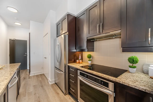 #4605-4070 Confederation Parkway, Mississauga - photo 11