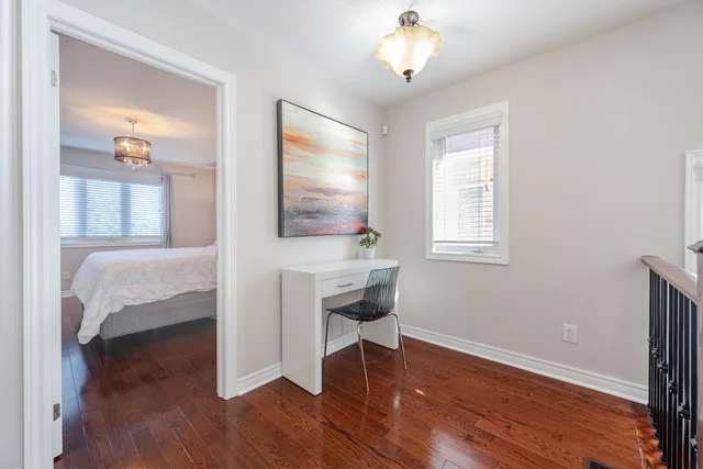 28 Versailles Crescent, Brampton - photo 25