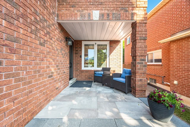 61 Fencerow Drive, Whitby - photo 10