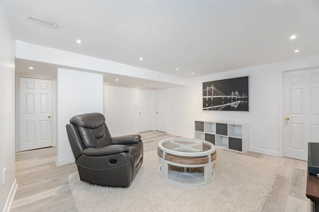 61 Fencerow Drive, Whitby - photo 54