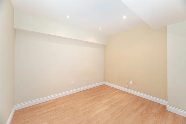 #89-2555 Thomas Street, Mississauga - photo 35