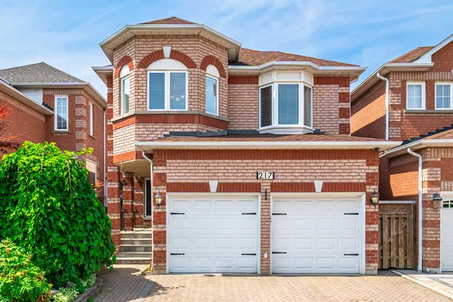 217 Cossack Court, Mississauga - photo 1