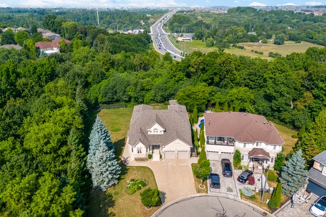 32 Rosa Court, Woodbridge - photo 1