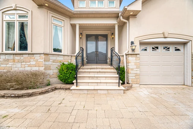 32 Rosa Court, Woodbridge - photo 23