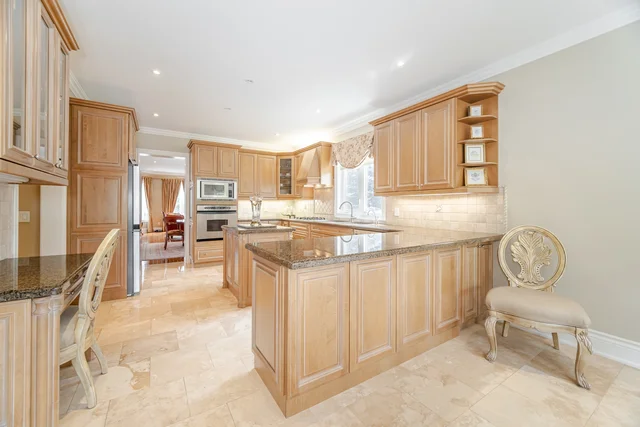 32 Rosa Court, Woodbridge - photo 36