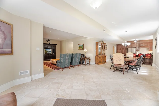 32 Rosa Court, Woodbridge - photo 95