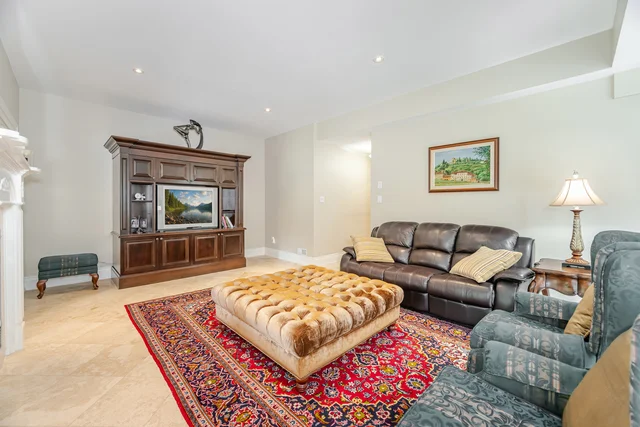 32 Rosa Court, Woodbridge - photo 99