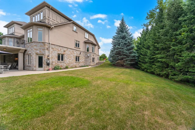 32 Rosa Court, Woodbridge - photo 111