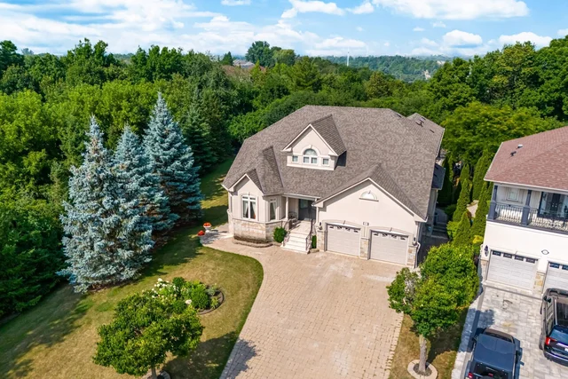 32 Rosa Court, Woodbridge - photo 9