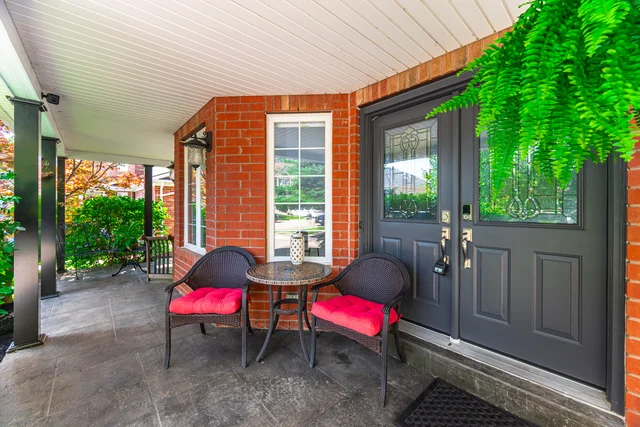 6756 Early Settler Row, Mississauga - photo 9