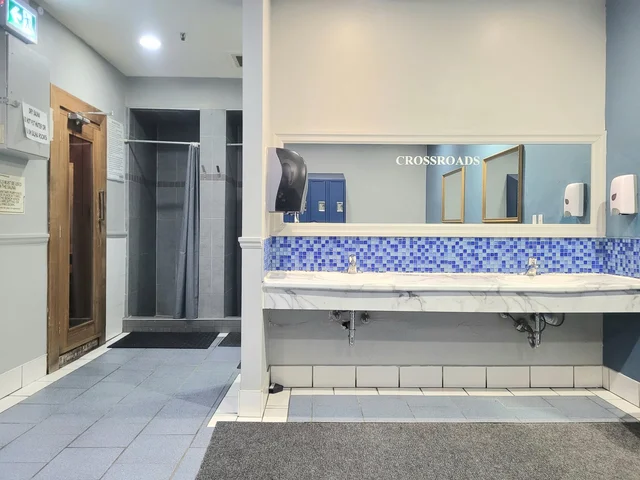 Change Rm with Sauna.jpg