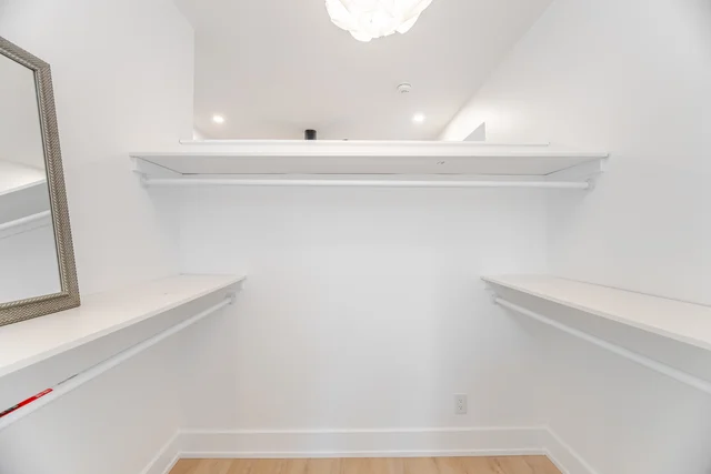 #2-23 Maria Street, Toronto - photo 17