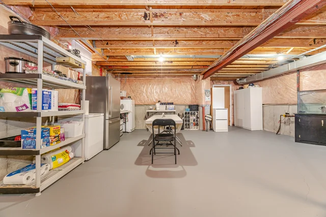 6 Hugo Road, Brampton - photo 93
