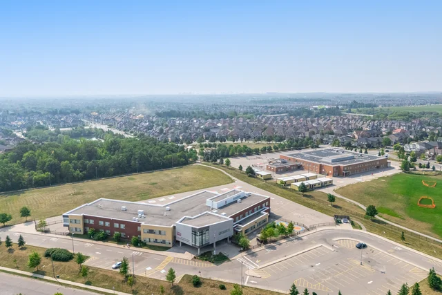 6 Hugo Road, Brampton - photo 127