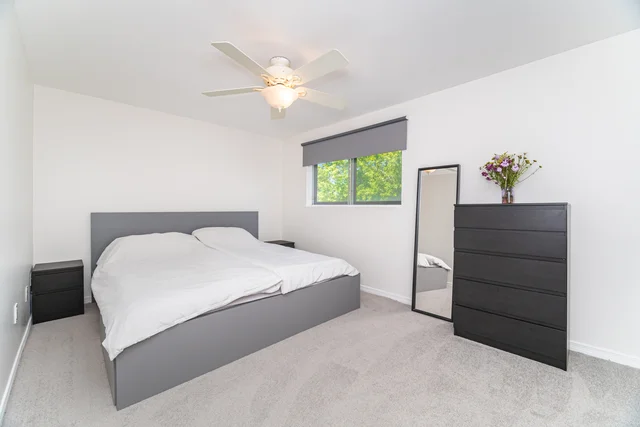 552 Pinedale Avenue, Burlington - photo 28