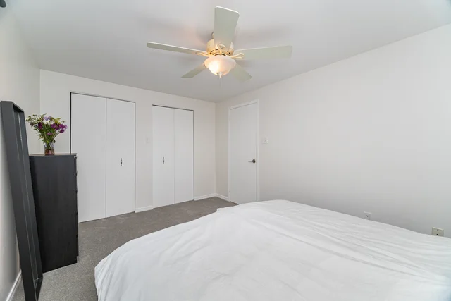 552 Pinedale Avenue, Burlington - photo 30
